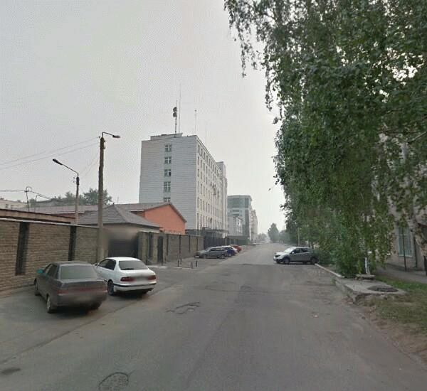 Банкомат ЮниКредита по адресу просп. Ленина,  д. 28