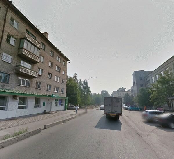 Отделение Сбербанка России по адресу просп. Калинина,  18